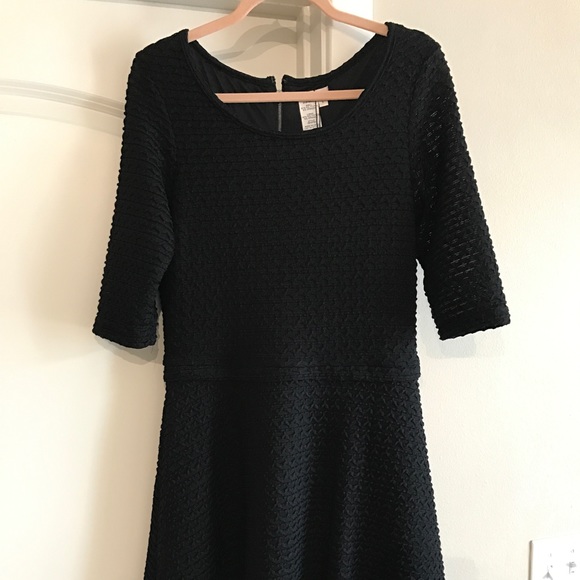 Sophie Max Black Dress - Picture 2 of 4